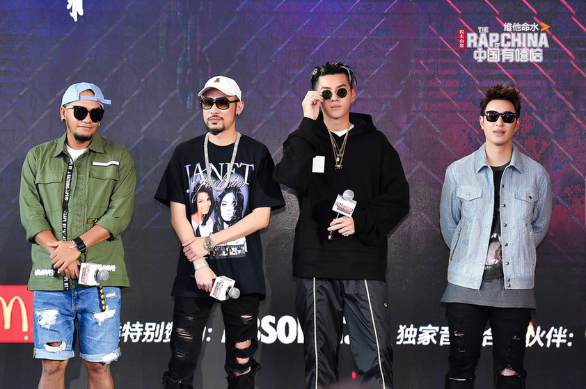 《中國(guó)有嘻哈》三組重磅制作人首亮相將打造今夏最“燥”音樂(lè)選秀節(jié)目