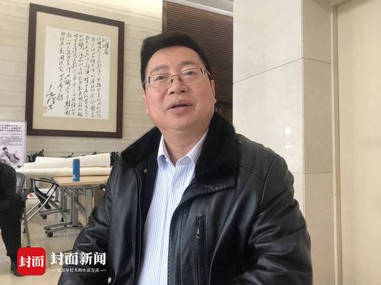 李兵：通過(guò)書(shū)畫(huà)，讓廣大青少年親近和熱衷學(xué)習(xí)傳統(tǒng)文化